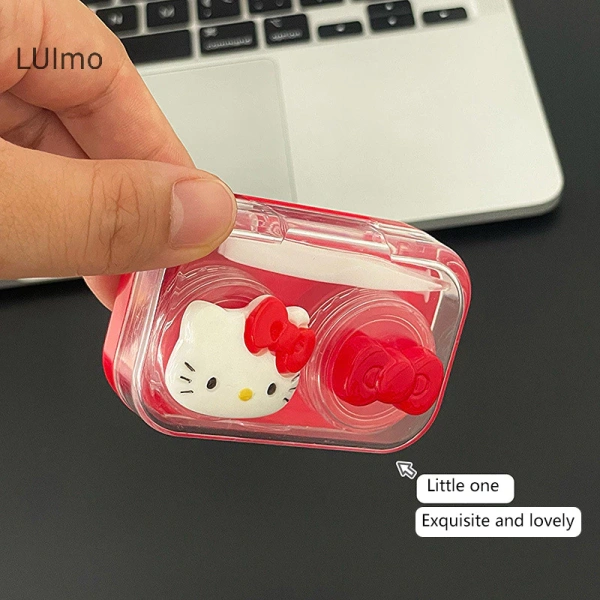 Qua so sánh, có thể thấy rằng ống kính di động màu đỏ, làm từ nhựa cao cấp, đáp ứng cả nhu cầu thẩm mỹ và tính năng bảo quản, phù hợp với người dùng muốn sự nhẹ nhàng, phong cách và an toàn. (Ảnh 3) Qua so sánh, có thể thấy rằng ống kính di động màu đỏ, làm từ nhựa cao cấp, đáp ứng cả nhu cầu thẩm mỹ và tính năng bảo quản, phù hợp với người dùng muốn sự nhẹ nhàng, phong cách và an toàn. (Ảnh 3)