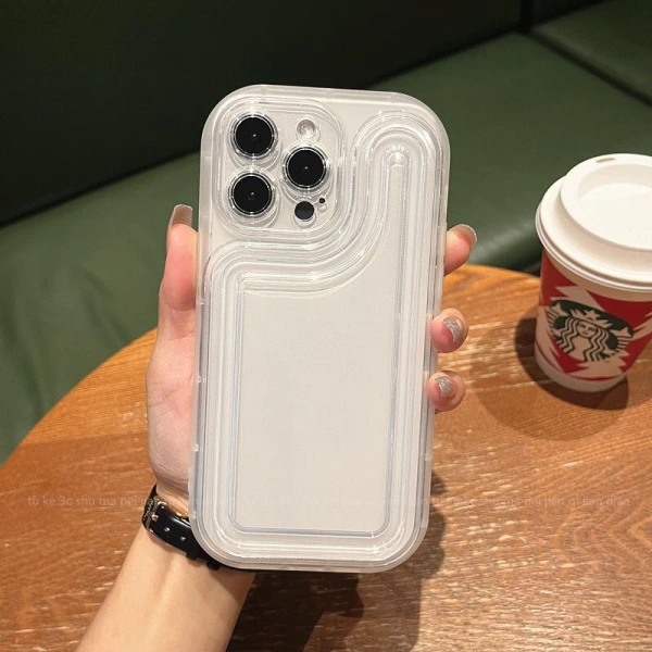 Apple luôn đầu tư vào thiết kế khung và mặt lưng bằng kính, vì vậy người dùng muốn giữ nguyên vẻ đẹp nguyên bản. (Ảnh 2) Apple luôn đầu tư vào thiết kế khung và mặt lưng bằng kính, vì vậy người dùng muốn giữ nguyên vẻ đẹp nguyên bản. (Ảnh 2)