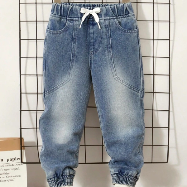 Phong cách jogger Hàn Quốc cho bé trai thực sự thoải mái khi bé hoạt động năng động hay chỉ đẹp mắt? - Ảnh 1