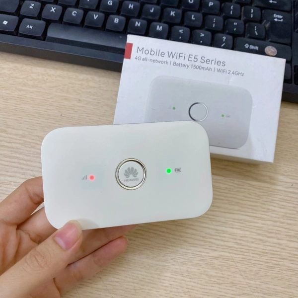 Pin của bộ phát wifi 4G thường cạn nhanh hơn mong đợi trong chuyến đi xa, đây là lý do - Ảnh 1 Pin của bộ phát wifi 4G thường cạn nhanh hơn mong đợi trong chuyến đi xa, đây là lý do - Ảnh 1