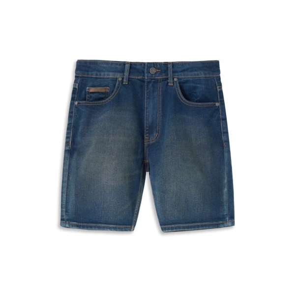 Denim là loại vải dày, dệt chặt nên thường được xem là “vải bền”. (Ảnh 2)