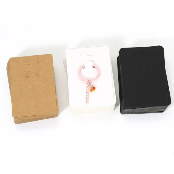 Set 50 tấm thẻ trưng bày móc khóa, được làm bằng giấy kraft nâu, đã được thiết kế đặc biệt để giảm thiểu một số rủi ro đã nêu ở trên. (Ảnh 4) Set 50 tấm thẻ trưng bày móc khóa, được làm bằng giấy kraft nâu, đã được thiết kế đặc biệt để giảm thiểu một số rủi ro đã nêu ở trên. (Ảnh 4)