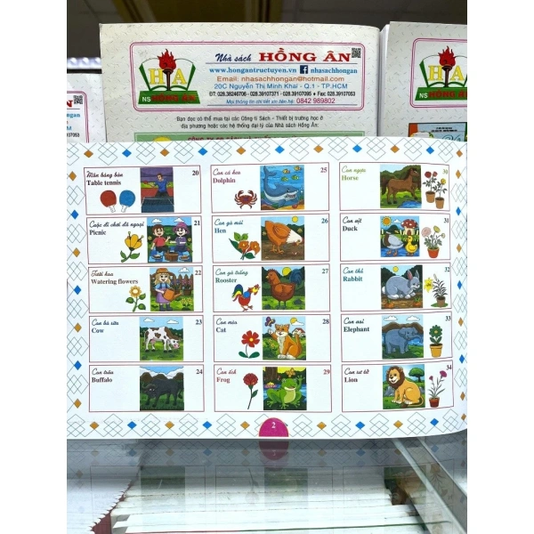 Trong thực tế, nhiều phụ huynh chọn kết hợp cả hai loại sách: bắt đầu với những cuốn có hướng dẫn, rồi dần dần chuyển sang sách tô màu tự do khi con đã quen với việc tự lựa chọn màu sắc. (Ảnh 3) Trong thực tế, nhiều phụ huynh chọn kết hợp cả hai loại sách: bắt đầu với những cuốn có hướng dẫn, rồi dần dần chuyển sang sách tô màu tự do khi con đã quen với việc tự lựa chọn màu sắc. (Ảnh 3)