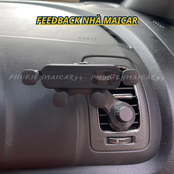 Sau một thời gian gắn kẹp điện thoại vào cửa gió, luồng không khí điều hòa bị cản hại khiến hành trình ít mát mẻ - Ảnh 4