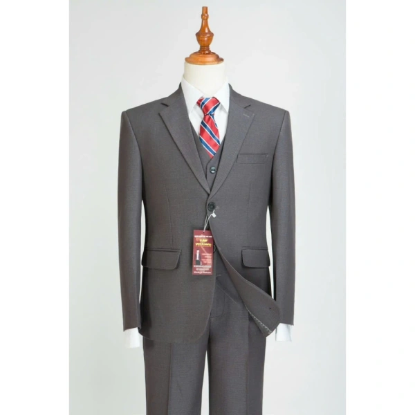 Vest thường được may vừa vặn, không có độ rộng dư thừa, nhằm tạo đường nét thanh lịch. (Ảnh 2) Vest thường được may vừa vặn, không có độ rộng dư thừa, nhằm tạo đường nét thanh lịch. (Ảnh 2)