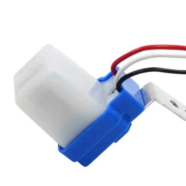 Nếu sau khi thực hiện các bước bảo dưỡng vẫn không giải quyết được vấn đề, có thể nguyên nhân nằm ở loại cảm biến không thích hợp với môi trường ẩm ướt. (Ảnh 3) Nếu sau khi thực hiện các bước bảo dưỡng vẫn không giải quyết được vấn đề, có thể nguyên nhân nằm ở loại cảm biến không thích hợp với môi trường ẩm ướt. (Ảnh 3)