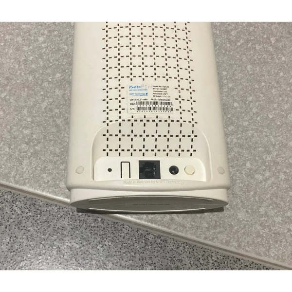 Sự chênh lệch giữa mong đợi một mạng wifi mesh 2 băng tần phủ toàn nhà và thực tế chỉ có tín hiệu ổn định ở vài phòng. - Ảnh 3 Sự chênh lệch giữa mong đợi một mạng wifi mesh 2 băng tần phủ toàn nhà và thực tế chỉ có tín hiệu ổn định ở vài phòng. - Ảnh 3