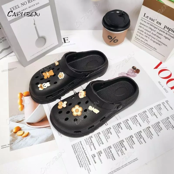 Sự khác biệt cảm giác khi mặc dép EVA chống trượt mới so với những lo lắng còn lại sau một tuần sử dụng - Ảnh 1 Sự khác biệt cảm giác khi mặc dép EVA chống trượt mới so với những lo lắng còn lại sau một tuần sử dụng - Ảnh 1