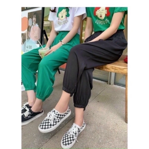 Dưới đây là một loạt gợi ý chi tiết, giúp bạn tự tin mặc baggy mọi lúc mọi nơi mà không gặp “cản trở”. (Ảnh 5)