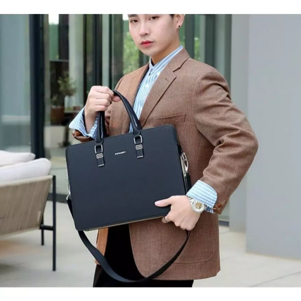 Thật bất ngờ khi độ bền của cặp da văn phòng cao cấp chỉ được cảm nhận sau năm sử dụng - Ảnh 5 Thật bất ngờ khi độ bền của cặp da văn phòng cao cấp chỉ được cảm nhận sau năm sử dụng - Ảnh 5