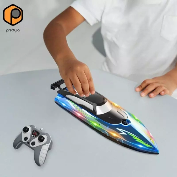 Hiện nay, có rất nhiều lựa chọn thuyền RC trên thị trường, nhưng mỗi mẫu lại có điểm mạnh và giới hạn riêng. (Ảnh 4) Hiện nay, có rất nhiều lựa chọn thuyền RC trên thị trường, nhưng mỗi mẫu lại có điểm mạnh và giới hạn riêng. (Ảnh 4)