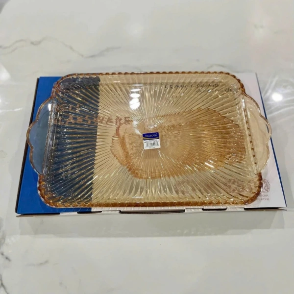 Thực tế khi dùng khay thủy tinh trong suốt để đặt bàn: vẻ đẹp sang trọng kèm rủi ro trượt dễ gây lo lắng - Ảnh 3 Thực tế khi dùng khay thủy tinh trong suốt để đặt bàn: vẻ đẹp sang trọng kèm rủi ro trượt dễ gây lo lắng - Ảnh 3