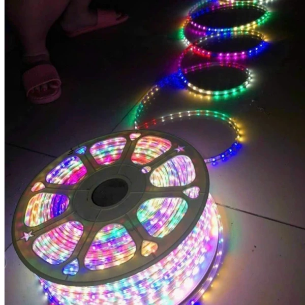 Thực tế sau khi lắp dây led 30m: khả năng chống nước kém khiến hệ thống ánh sáng sớm hỏng - Ảnh 5
