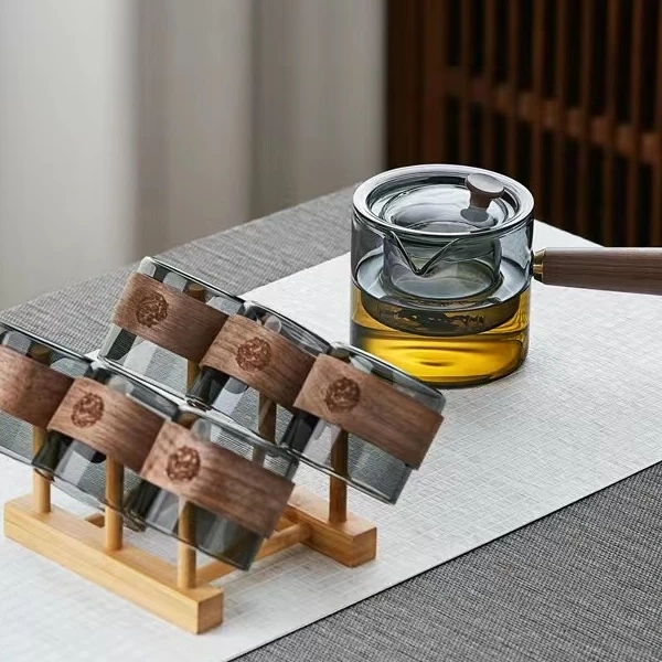 Giá bán lẻ của bộ ấm trà thủy tinh này là 557,280 VND, trong khi thời điểm giảm giá còn còn 432,000 VND. (Ảnh 4)