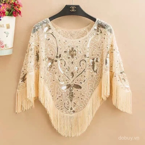 Áo choàng chống nắng size plus với viền kim sa lấp lánh khiến nhiều phụ nữ mùa hè bất ngờ hơn cả cảm giác thoải mái