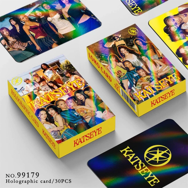 Bảo quản thẻ photocard ba chiều: chi tiết nhỏ thường bỏ qua khiến hình ảnh nhanh mất độ sâu.