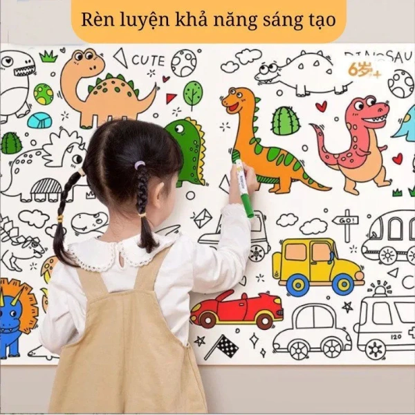 Bất ngờ khi con khám phá cuộn tranh tô màu khổng lồ: niềm vui kéo dài nhưng lại chiếm nhiều không gian hơn dự đoán