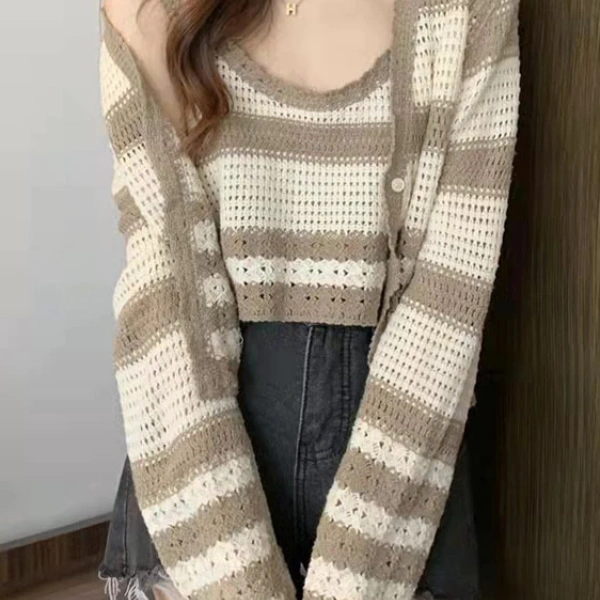 Bộ áo len khuy 2 món mang lại cảm giác ấm áp kéo dài: mong đợi và thực tế