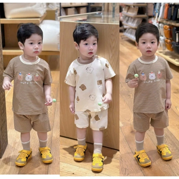 Bộ cộc tay bé trai cotton mềm mát: khi sự thoải mái quan trọng hơn họa tiết Hàn thời thượng