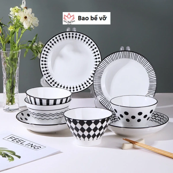 Chiều cao của bát ăn sang khiến việc xếp chồng trong bồn rửa trở nên bất ngờ khó khăn