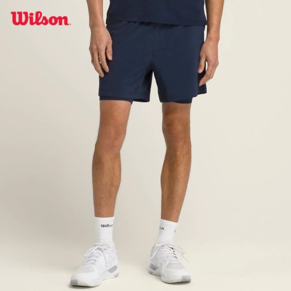 Độ co giãn ở eo của quần short tennis nam kéo dài lâu hơn dự kiến, gây bất ngờ cho người mới bắt đầu.