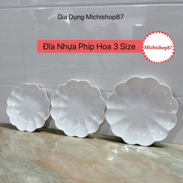 Độ dày của đĩa melamine sang trọng làm tăng vẻ đẹp món hoa quả, nhưng lại khiến việc làm sạch trở thành thử thách