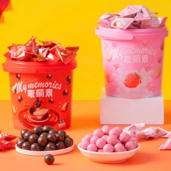 Hương vị socola và bánh Oreo trong hộp đỏ làm bữa nghỉ chợt trở nên bất ngờ hơn bao giờ hết