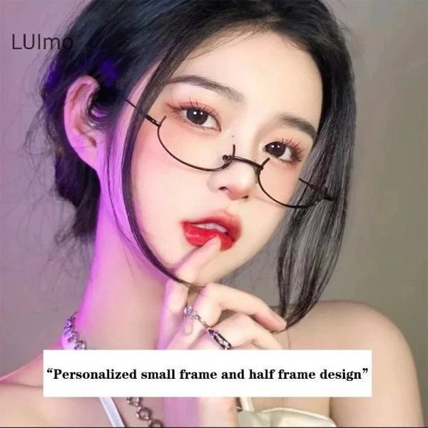 Khi khung kính vintage kim loại bất ngờ biến góc trang trí tiệc thành điểm nhấn sang trọng cho bé gái.