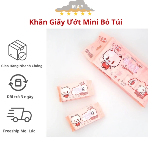 Một gói khăn ướt mini trong túi có thể khiến bạn bất ngờ khi đối mặt với vết bẩn trên áo bé