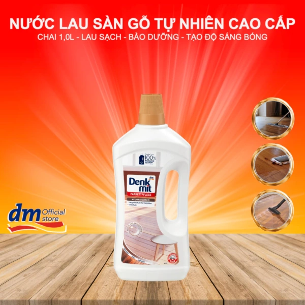 Một tháng dùng nước lau sàn gỗ, bề mặt vẫn sáng bóng nhưng bảo trì lại phải thường xuyên hơn