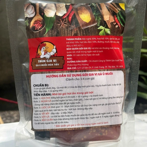 Mùi thơm của gia vị ủ muối hoa tiêu khiến ta tỉnh ngộ về mức độ mặn cần kiểm soát