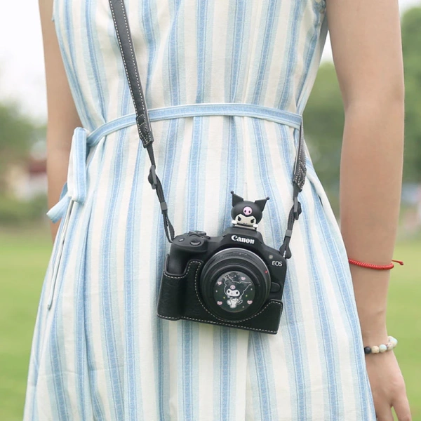 Ốp bảo vệ máy ảnh Canon: Khi độ bền cao lại làm giảm độ linh hoạt trong những buổi chụp nhanh