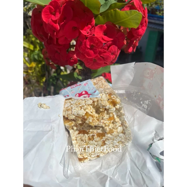 Sau ba tháng bảo quản, vị gừng dẻo vẫn khiến những bữa tiệc Tết Phan Thiết bất ngờ