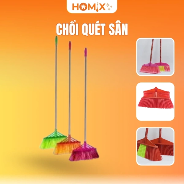 Sau khi dùng chổi quét sân lông mềm, độ bền của cán inox chỉ thật sự được đánh giá khi phải dọn dẹp sau mưa bão.