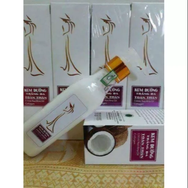 Sau tuần đầu dùng kem dưỡng collagen trắng da, da sáng hơn nhưng độ ẩm lại lùi lại