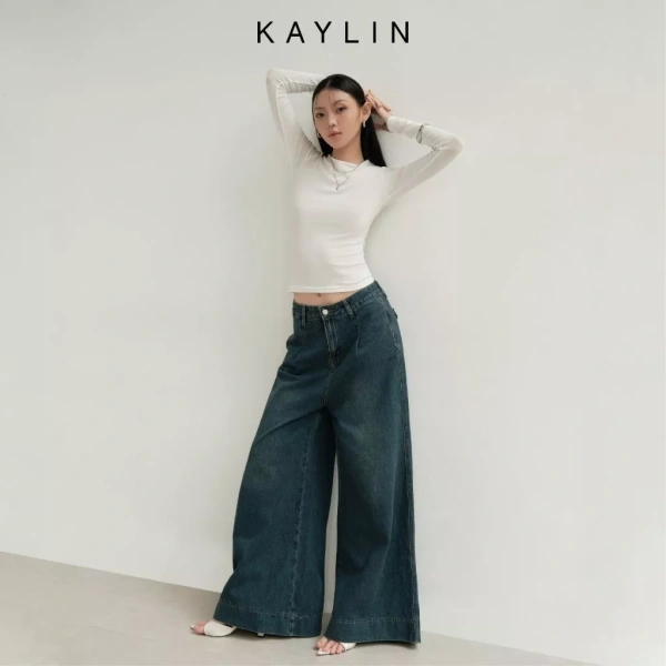 Sự bất ngờ khi mặc quần jeans ống rộng denim: phong cách retro khiến độ thoải mái phải được cân nhắc lại