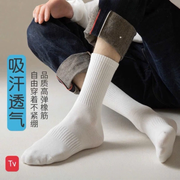 Sự khác biệt giữa kỳ vọng và thực tế khi dùng tất cao cổ trắng co giãn trong ngày làm việc dài