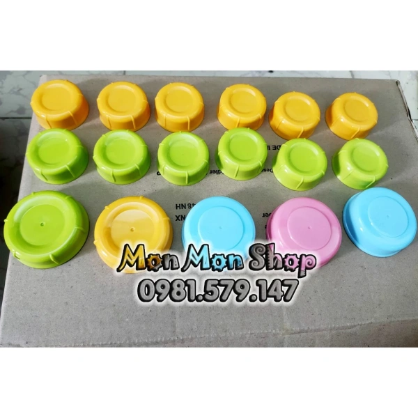 Sự khác biệt trong bảo quản sữa khi dùng nắp trữ bình sữa đa kích thước khiến nhiều bà mẹ ngỡ ngàng