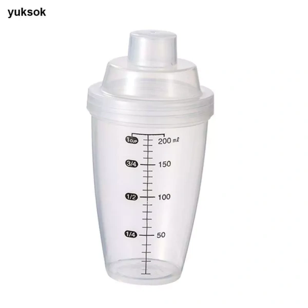 Sự thật về việc làm sạch bình lắc protein sau mỗi buổi tập mà ít ai để ý