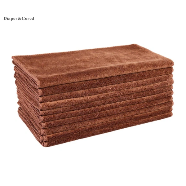 Thời gian rửa xe giảm đáng kể khi đổi sang khăn microfiber thấm hút