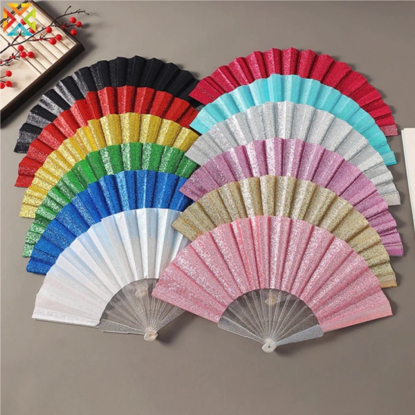 Thời lượng pin thực tế của quạt gấp di động khi được mang vào tiệc cưới, du lịch hay buổi cosplay