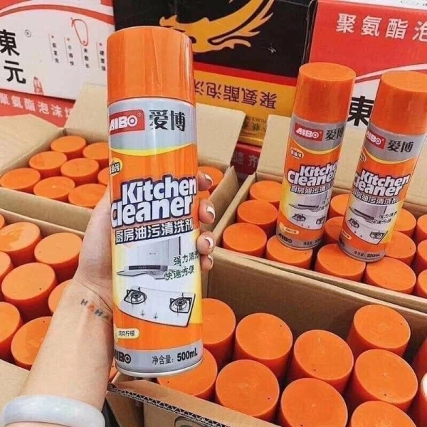 Thực tế sau một tháng dùng chai xịt bếp đa năng: bếp sạch nhanh nhưng lại tốn thời gian rót lại