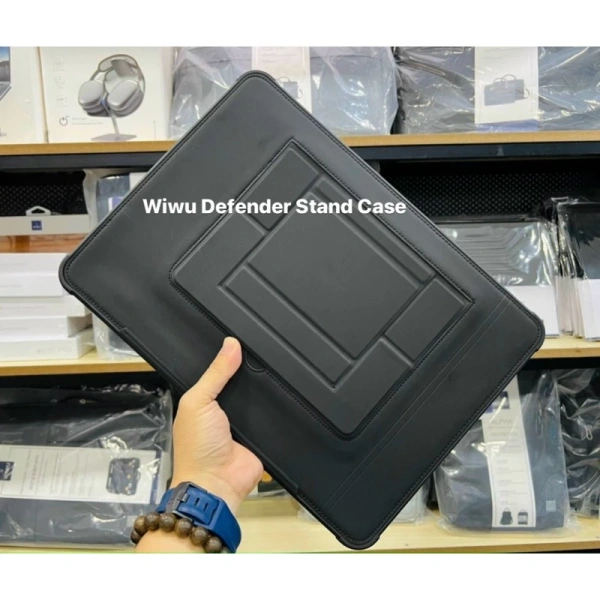 Túi chống shock có giá đỡ cho MacBook 13‑14‑16 inch: Khi tiện lợi gặp bất ngờ sau một tháng sử dụng.