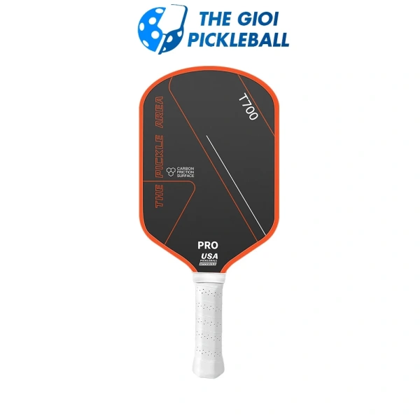 Vợt pickleball cực nhẹ nhưng bề mặt nhám ảnh hưởng tới độ chính xác như thế nào?