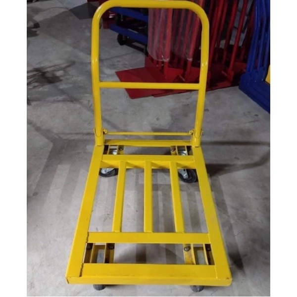 Xe đẩy hàng 4 bánh tải 500kg – Khi mặt sàn 70x50cm gặp khó khăn trong góc hẹp của nhà kho