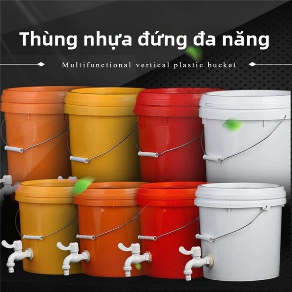 Mặc dù thùng bằng kim loại (như thép không gỉ) mang lại độ bền cao, nhưng chúng thường nặng, giá thành cao và có khả năng gây ra phản ứng hoá học với nước uống nếu không được mạ đúng cách. (Ảnh 2)
