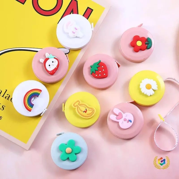Thước băng mini đáng yêu thực tế: Tiện lợi trên bàn học nhưng hạn chế khi cần đo dài hơn - Ảnh 4 Thước băng mini đáng yêu thực tế: Tiện lợi trên bàn học nhưng hạn chế khi cần đo dài hơn - Ảnh 4