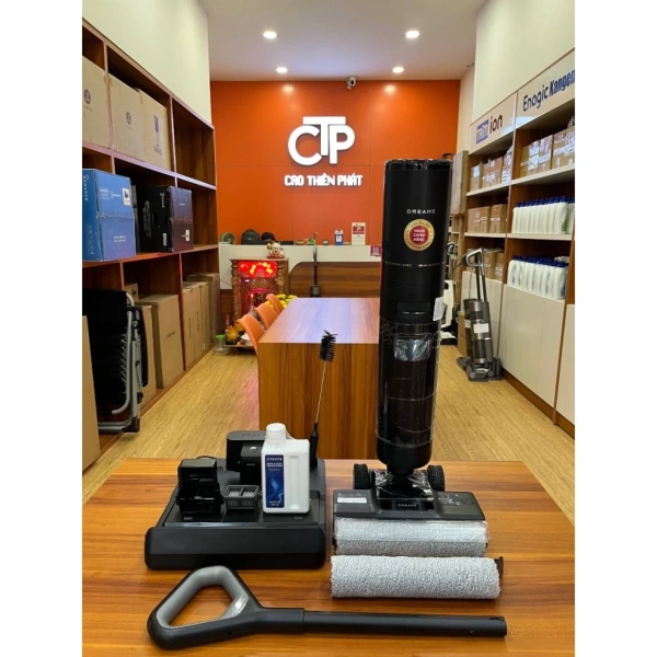 Mặc dù giá ban đầu cao hơn so với một số đối thủ, Dreame H13 Pro cung cấp các tính năng chuyên biệt giúp giảm thiểu tối đa vết ẩm tại các góc khó chạm. (Ảnh 4)