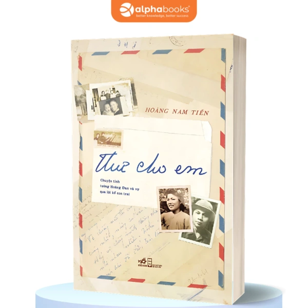 Về mặt hình thức, cuốn sách được biên soạn một cách cân đối: 312 trang, kích thước 14x20.5cm, dễ cầm nắm. (Ảnh 4) Về mặt hình thức, cuốn sách được biên soạn một cách cân đối: 312 trang, kích thước 14x20.5cm, dễ cầm nắm. (Ảnh 4)