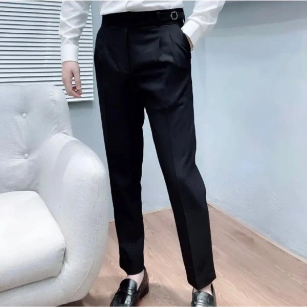 Vải dày co giãn khiến quần tây công sở nam cạp cao giữ form suốt ngày mà không cảm giác chật - Ảnh 3